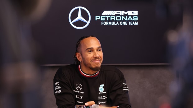 Lewis Hamilton Mercedes (22)